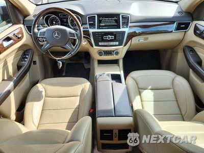 Zdjęcie 8 z 13 samochodu: 2013 MERCEDES-BENZ ML 350 VIN:4JGDA5JB5DA256433 - miniatura