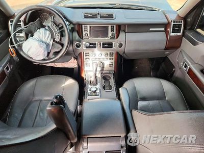 Zdjęcie 8 z 13 samochodu: 2007 LAND ROVER RANGE ROVER HSE VIN:SALME15417A261249 - miniatura
