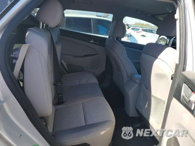 Zdjęcie 11 z 14 samochodu: 2018 HYUNDAI TUCSON SE VIN:KM8J2CA48JU716118 - miniatura