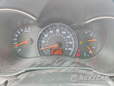 Zdjęcie 9 z 13 samochodu: 2014 KIA SORENTO LX VIN:5XYKTCA6XEG465200 - miniatura