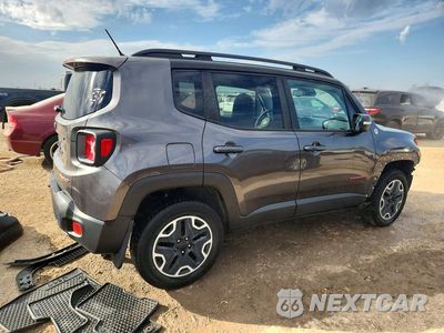Trzecie zdjęcie samochodu z tyłu: 2016 JEEP RENEGADE TRAILHAWK VIN:ZACCJBCTXGPD46590 - miniatura