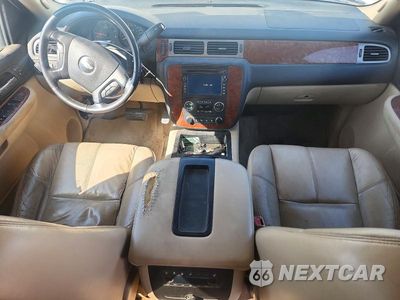 Zdjęcie 8 z 13 samochodu: 2008 CHEVROLET TAHOE K1500 VIN:1GNFK13068J174013 - miniatura