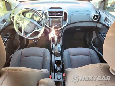 Zdjęcie 8 z 12 samochodu: 2018 CHEVROLET SONIC LT VIN:1G1JD6SH6J4113744 - miniatura