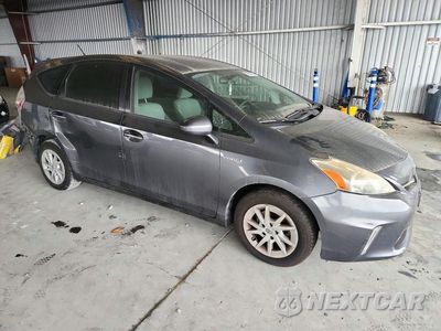 Czwarte zdjęcie samochodu z boku: 2012 TOYOTA PRIUS V THREE VIN:JTDZN3EU6C3139459 - miniatura