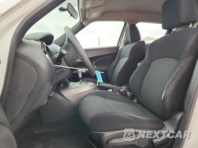Zdjęcie 7 z 12 samochodu: 2014 NISSAN JUKE S VIN:JN8AF5MR4ET351898 - miniatura