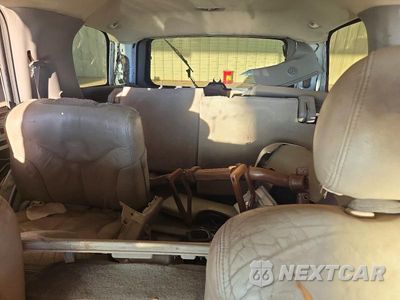 Zdjęcie 10 z 13 samochodu: 2001 GMC YUKON VIN:1GKEK13T61R204198 - miniatura