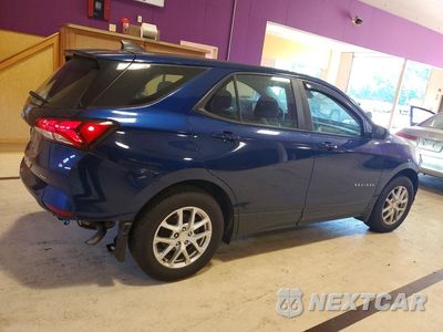 Trzecie zdjęcie samochodu z tyłu: 2022 CHEVROLET EQUINOX LS VIN:3GNAXSEV5NS217955 - miniatura