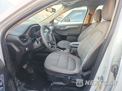 Zdjęcie 7 z 13 samochodu: 2020 FORD ESCAPE S VIN:1FMCU0F69LUC60659 - miniatura