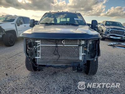 Piąte zdjęcie samochodu w środku: 2021 FORD F350 SUPER DUTY VIN:1FT8W3DT7MEC47967 - miniatura