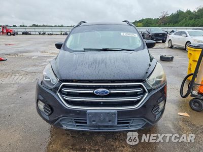 Piąte zdjęcie samochodu w środku: 2019 FORD ESCAPE SE VIN:1FMCU9GD7KUA28285 - miniatura