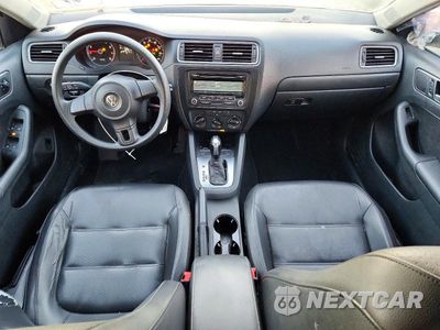 Zdjęcie 8 z 12 samochodu: 2014 VOLKSWAGEN JETTA SE VIN:3VWD17AJ8EM286678 - miniatura