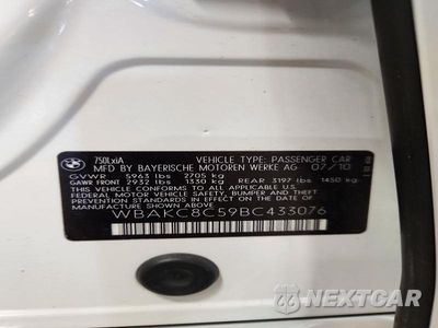 Zdjęcie 12 z 12 samochodu: 2011 BMW 750 LXI VIN:WBAKC8C59BC433076 - miniatura