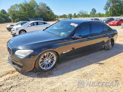 2015 BMW 750 LXI WBAYF8C57FD655133 - główne zdjęcie licytacji z USA - miniatura