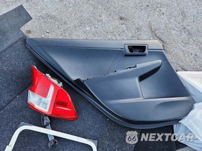 Zdjęcie 12 z 13 samochodu: 2014 TOYOTA CAMRY SE VIN:4T1BF1FK2EU337979 - miniatura