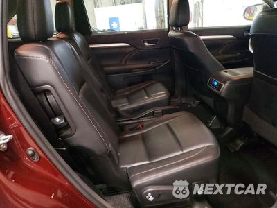 Zdjęcie 11 z 14 samochodu: 2016 TOYOTA HIGHLANDER XLE VIN:5TDJKRFH8GS327723 - miniatura