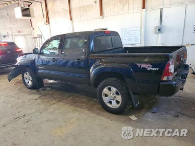 Drugie zdjęcie samochodu z przodu: 2013 TOYOTA TACOMA V6 VIN:3TMLU4EN2DM119796 - miniatura