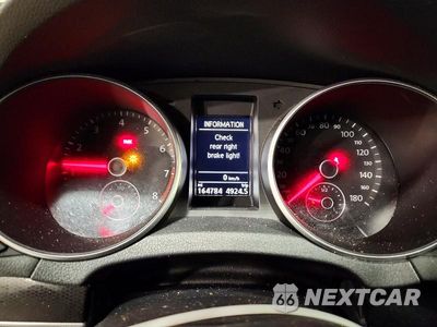 Zdjęcie 9 z 12 samochodu: 2013 VOLKSWAGEN GTI VIN:WVWGD7AJ1DW137776 - miniatura