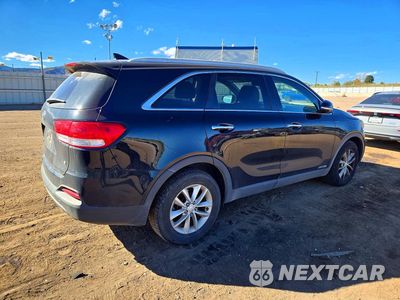 Trzecie zdjęcie samochodu z tyłu: 2016 KIA SORENTO LX V6 VIN:5XYPGDA5XGG072582 - miniatura