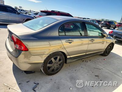Trzecie zdjęcie samochodu z tyłu: 2006 HONDA CIVIC LX VIN:1HGFA16586L062822 - miniatura