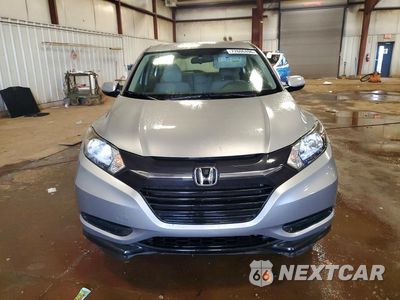 Piąte zdjęcie samochodu w środku: 2018 HONDA HR-V LX VIN:3CZRU6H37JG719492 - miniatura