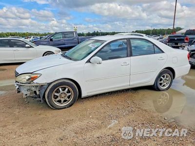 2004 TOYOTA CAMRY LE JTDBE32K540262774 - główne zdjęcie licytacji z USA - miniatura