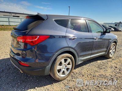 Trzecie zdjęcie samochodu z tyłu: 2016 HYUNDAI SANTA FE SPORT 2.4L VIN:5XYZTDLBXGG326380 - miniatura