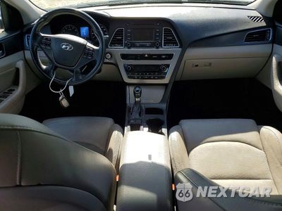 Zdjęcie 8 z 12 samochodu: 2015 HYUNDAI SONATA SPORT VIN:5NPE34AF2FH071476 - miniatura