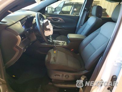 Zdjęcie 7 z 13 samochodu: 2023 CHEVROLET TRAVERSE LT VIN:1GNERGKW5PJ212829 - miniatura