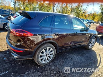 Trzecie zdjęcie samochodu z tyłu: 2015 PORSCHE CAYENNE S VIN:WP1AB2A26FLA60042 - miniatura