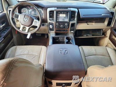 Zdjęcie 8 z 13 samochodu: 2014 RAM 1500 LARAMIE VIN:1C6RR6NT5ES398201 - miniatura