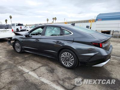 Drugie zdjęcie samochodu z przodu: 2025 HYUNDAI SONATA HYBRID SEL VIN:KMHL34JJ2SA121625 - miniatura