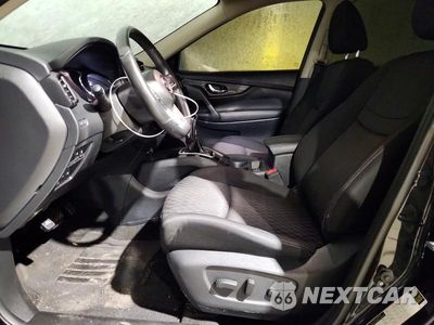 Zdjęcie 7 z 13 samochodu: 2018 NISSAN ROGUE VIN:KNMAT2MVXJP615080 - miniatura