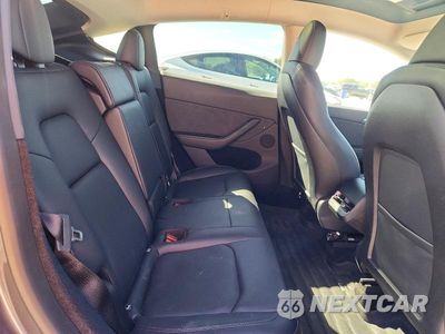 Zdjęcie 10 z 13 samochodu: 2023 TESLA MODEL Y VIN:7SAYGDEE4PA106702 - miniatura