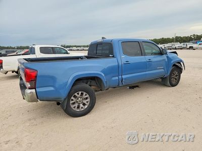 Trzecie zdjęcie samochodu z tyłu: 2019 TOYOTA TACOMA SR5 V6 VIN:3TMBZ5DN5KM021413 - miniatura
