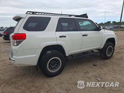 Trzecie zdjęcie samochodu z tyłu: 2011 TOYOTA 4RUNNER SR5 VIN:JTEZU5JR2B5031368 - miniatura