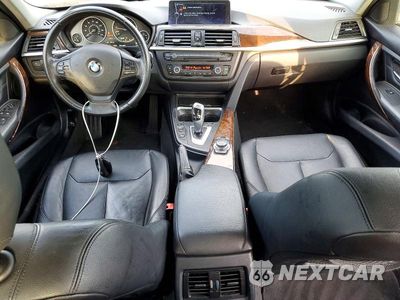 Zdjęcie 8 z 12 samochodu: 2013 BMW 328 I VIN:WBA3A5C5XDJ460889 - miniatura