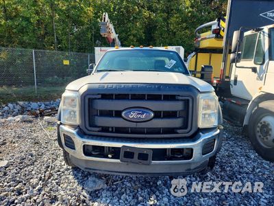 Piąte zdjęcie samochodu w środku: 2014 FORD F550 SUPER DUTY VIN:1FDUF5GTXEEA58281 - miniatura