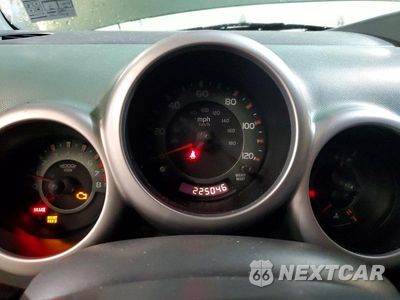 Zdjęcie 9 z 13 samochodu: 2004 HONDA ELEMENT EX VIN:5J6YH27554L030165 - miniatura