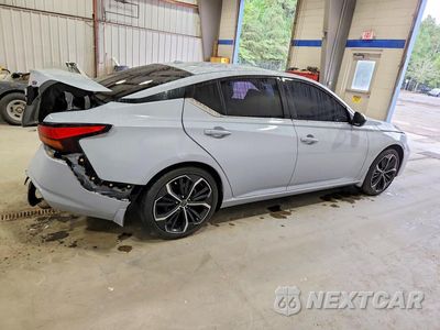 Trzecie zdjęcie samochodu z tyłu: 2023 NISSAN ALTIMA SR VIN:1N4BL4CV4PN373530 - miniatura