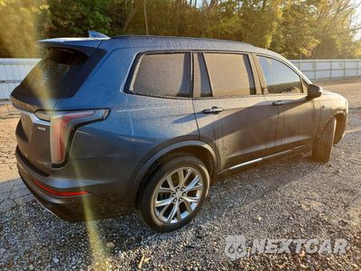 Trzecie zdjęcie samochodu z tyłu: 2020 CADILLAC XT6 SPORT VIN:1GYKPGRS8LZ105073 - miniatura