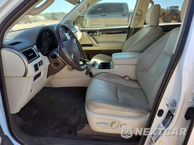 Zdjęcie 7 z 14 samochodu: 2018 LEXUS GX 460 VIN:JTJBM7FX4J5204408 - miniatura