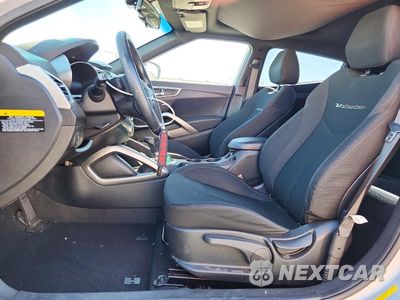 Zdjęcie 7 z 12 samochodu: 2017 HYUNDAI VELOSTER VALUE EDITION VIN:KMHTC6AD5HU316860 - miniatura