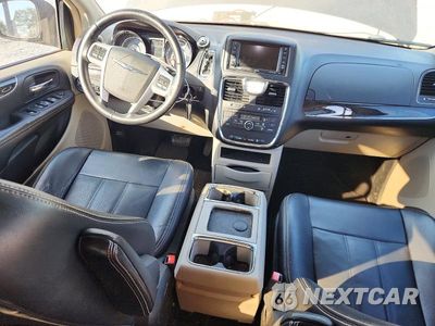 Zdjęcie 8 z 13 samochodu: 2014 CHRYSLER TOWN & COUNTRY TOURING VIN:2C4RC1BG2ER310873 - miniatura