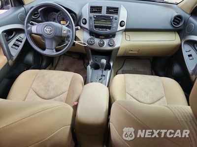 Zdjęcie 8 z 13 samochodu: 2010 TOYOTA RAV4 BASE VIN:JTMJF4DV1A5021699 - miniatura