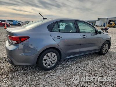 Trzecie zdjęcie samochodu z tyłu: 2019 KIA RIO S VIN:3KPA24ABXKE197548 - miniatura