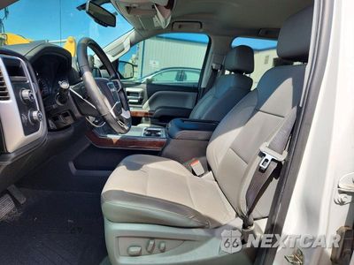 Zdjęcie 7 z 12 samochodu: 2018 GMC SIERRA K1500 SLT VIN:3GTU2NEC0JG619349 - miniatura