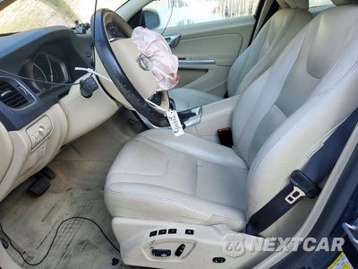 Zdjęcie 7 z 12 samochodu: 2015 VOLVO S60 PREMIER VIN:YV126MFK7F1337964 - miniatura