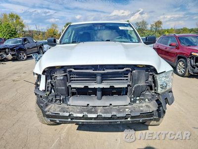 Piąte zdjęcie samochodu w środku: 2019 RAM 1500 CLASSIC TRADESMAN VIN:1C6RR7FT1KS612505 - miniatura