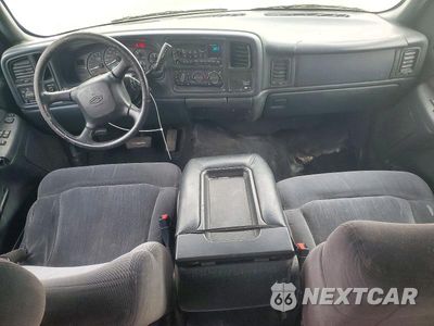 Zdjęcie 8 z 13 samochodu: 2002 CHEVROLET SILVERADO C1500 VIN:2GCEC19V521223630 - miniatura