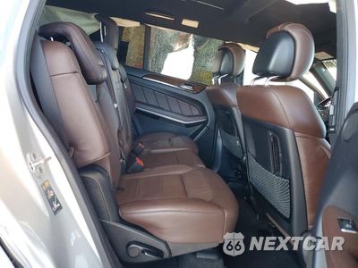 Zdjęcie 11 z 13 samochodu: 2016 MERCEDES-BENZ GL 550 4MATIC VIN:4JGDF7DE8GA639368 - miniatura